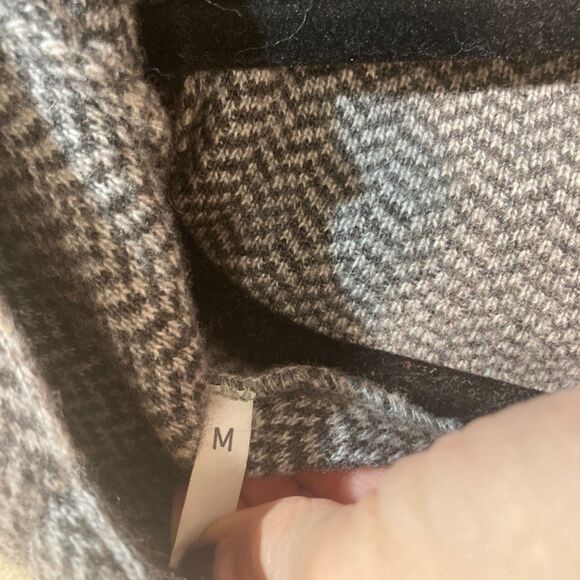 Bendetta‎ B Cardigan Women's Sz M Grey Made in Italy Soft Wool Blend Herringbone - Picture 3 of 12